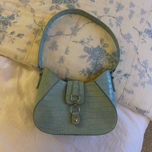 ❤️SOLD❤️UO faux crocodile blue purse